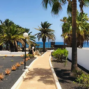 Trinity House En Playa Bastian Holiday home Costa Teguise